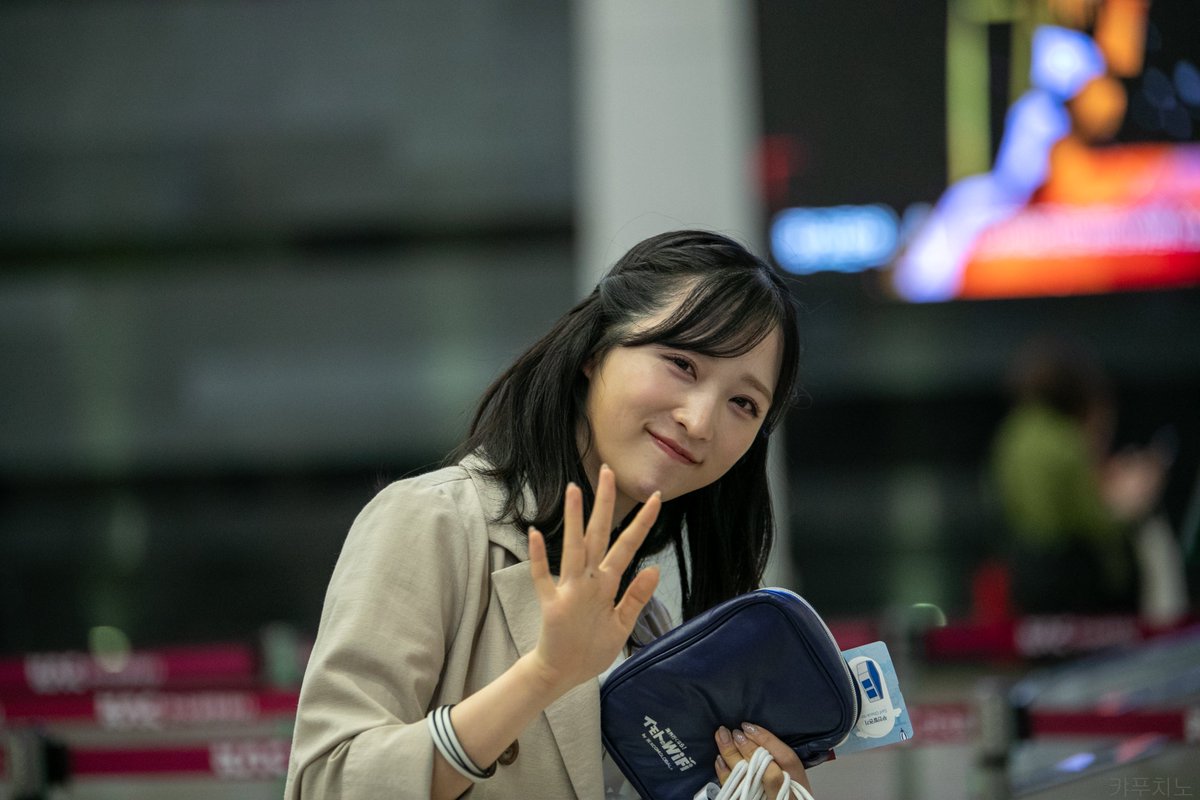 juriya97's tweet photo. 240420 오구리 유이 김포공항 출국 #2
#AKB48
#小栗有以 #오구리유이
@yuiyui_maromaro https://t.co/1WcUK5yHXQ