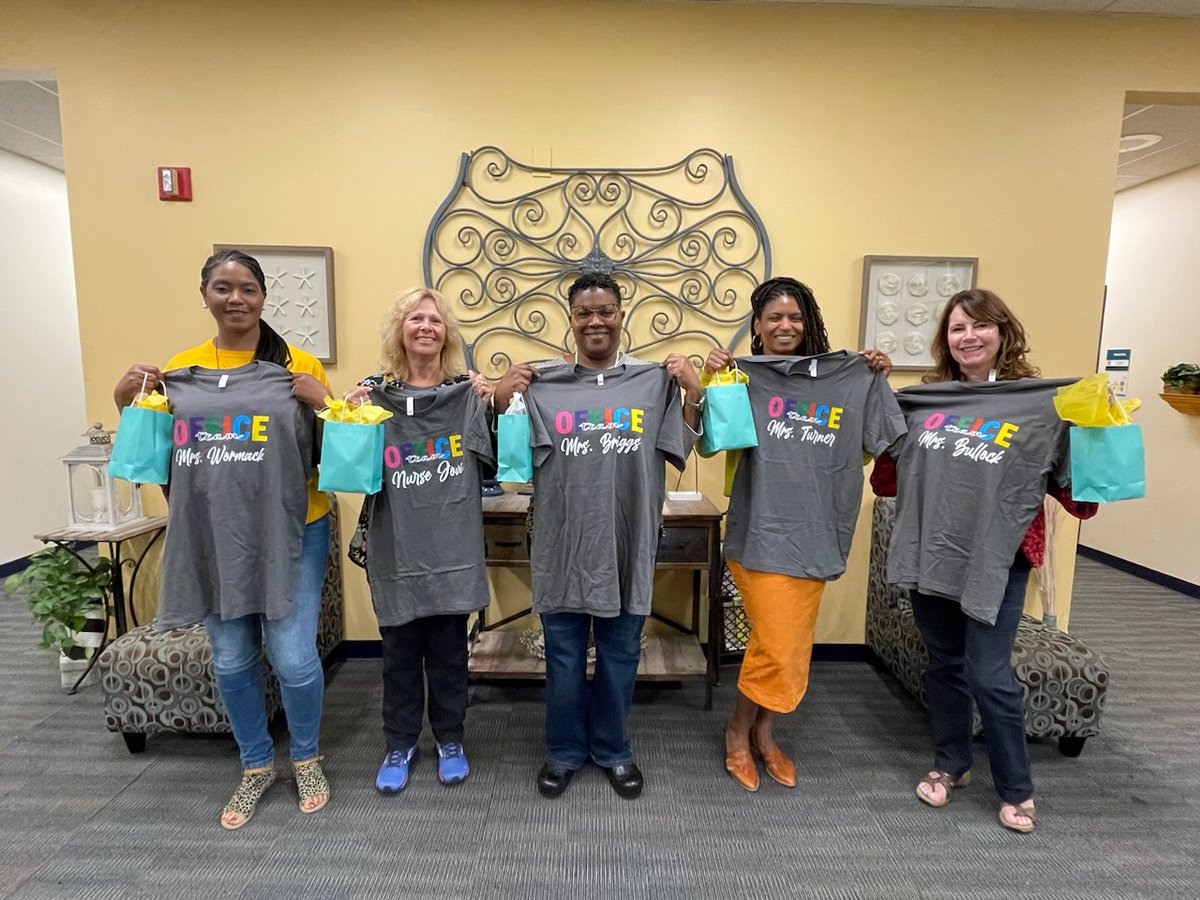 On the eve of Administrative Professionals' Day, we just wanted to show our office team how much we appreciate them! Thank you for ALL you do! @RichlandTwo @kjameshill