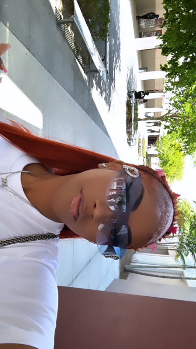 __thaarealbratt's tweet photo. ion post myself enough 😩
#gradbash2024 https://t.co/gZLIJy7idB