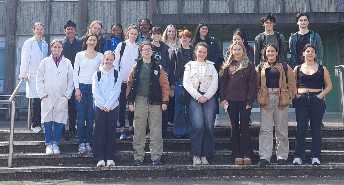 Gillian Collins tweet media