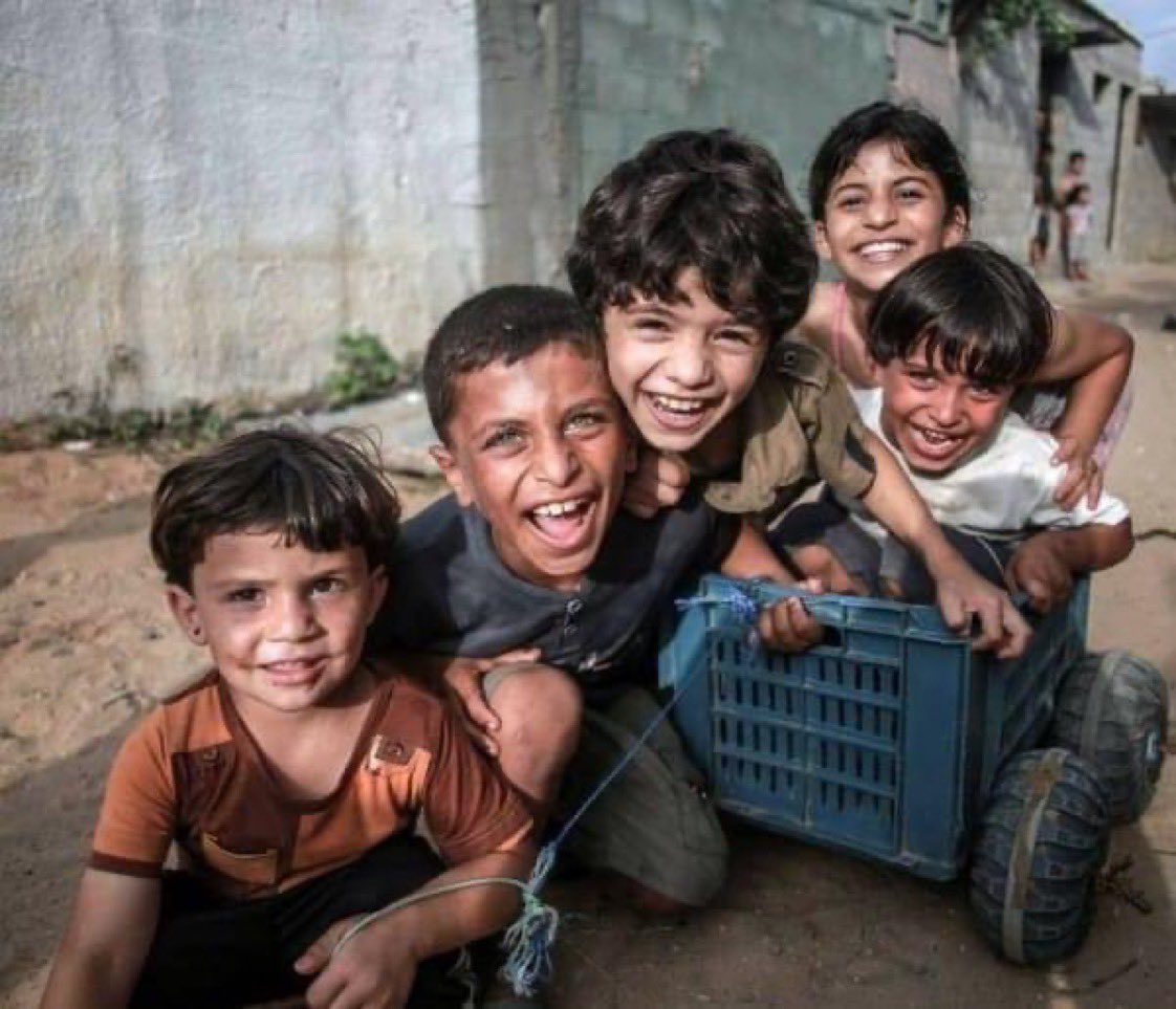 Acıya, açlığa, bombalamaya, öldürülmeye rağmen gülümsüyorlar. ❤️🇵🇸

Bu halk yenilmez ve Zafer Onların olacak. ❤️🇵🇸

İsmailağa Cemaati' Abdullah Gül #earthquake Ebu Ubeyde Cübbeli 'Astrolog Meral Güven' #GazaGenocides #Gaza #23NisanCocukBayrami  ALLAH BELANIZI VERSİN الصليبيه