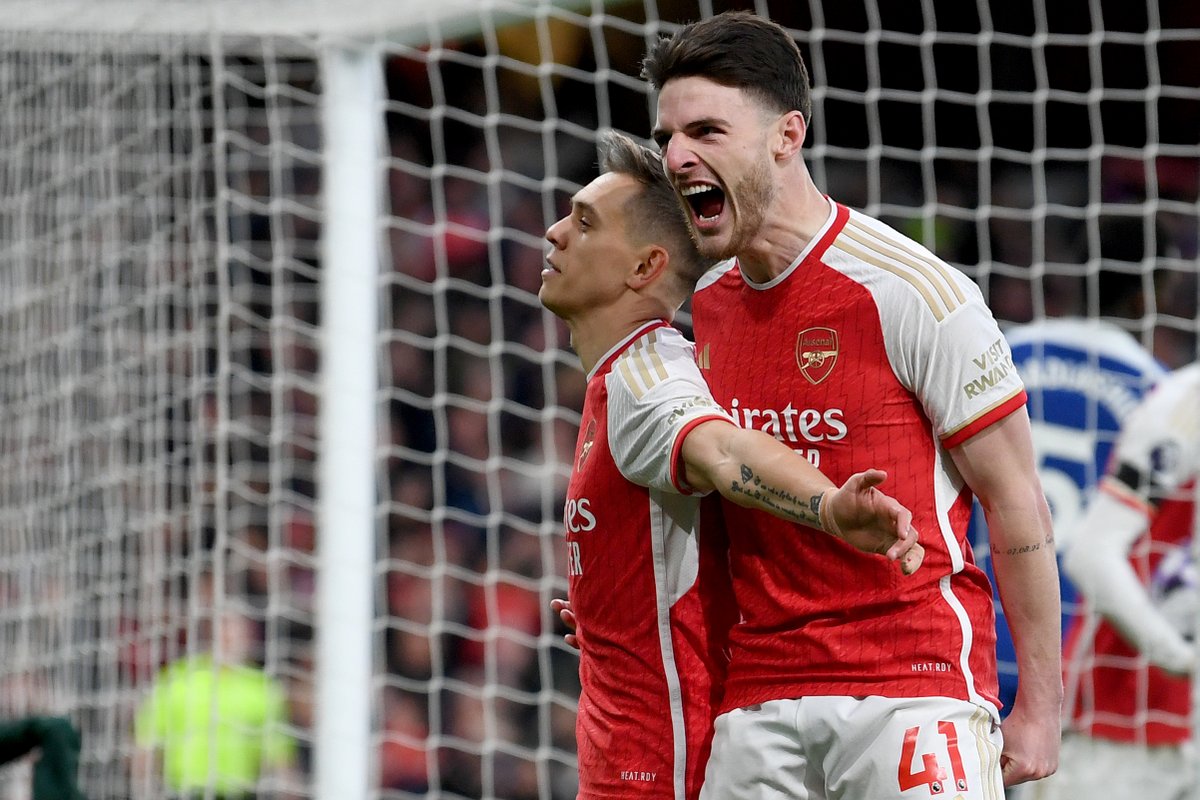 Arsenal's tweet photo. Keep bringing the noise, Gooners 🔉 https://t.co/7eAs1HZ5Gi