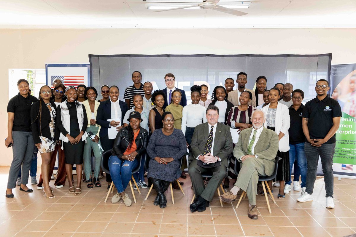 BCC_Network's tweet photo. #BCCN organised the #EarthDay2024 commemoration under the theme #PlanetvsPlastics at @mebalayouth 

Together with participants, we drafted the #YouthDeclarationOnPlasticPollution 

Special thanks to @USEmbassyBW @Gabzfmnews Tinaye Mabara and Champs Botswana.

📸 LFG Media https://t.co/BqC05KClxu
