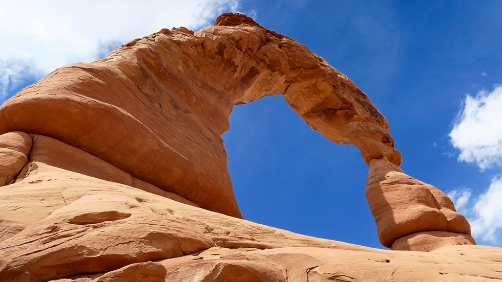 BankstonRVs's tweet photo. Adventure awaits in Utah's 'Mighty Five'! 🏞️ Embark on an unforgettable journey through some of the most breathtaking national parks in the country. Don't miss out on the chance to see the wonders of Utah's Mighty Five this summer! #theonlywaytogo #RVLife

https://t.co/3tx9vgLN9l https://t.co/OnmBdRc4YV