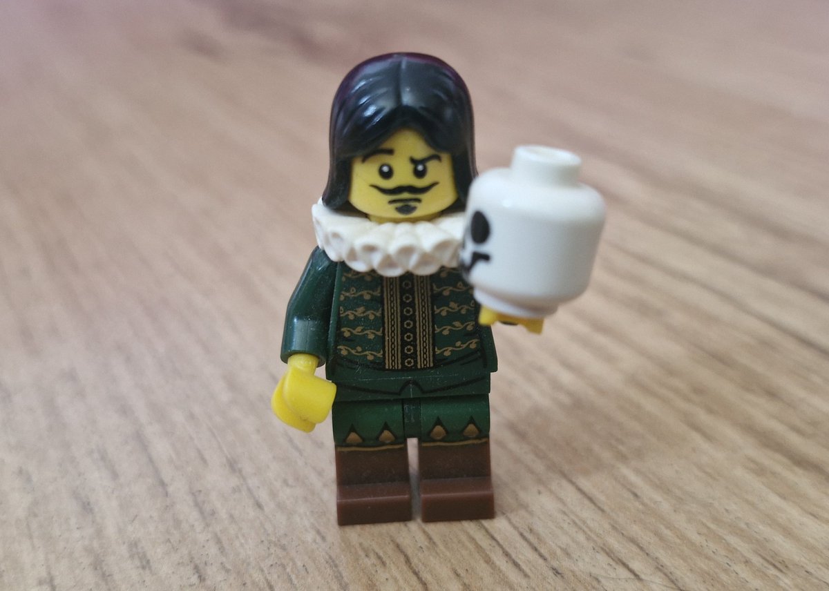 Happy birthday William Shakespeare! #WilliamShakespeare #Shakespeare #shakespearesbirthday #lego