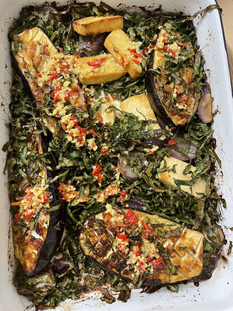 Miso aubergines and tofu with spring greens. Love the garlic, ginger and chilli dressing with this and its kick of lime #vegan #veganfood #GoVegan #veganism #veganfortheanimals #plantbased