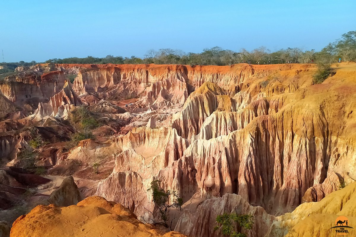 A2: Not many people know about Hell's Kitchen near Marafa on the Kenyan coast. It's small but impressive. Best visited late afternoon. #TRLT