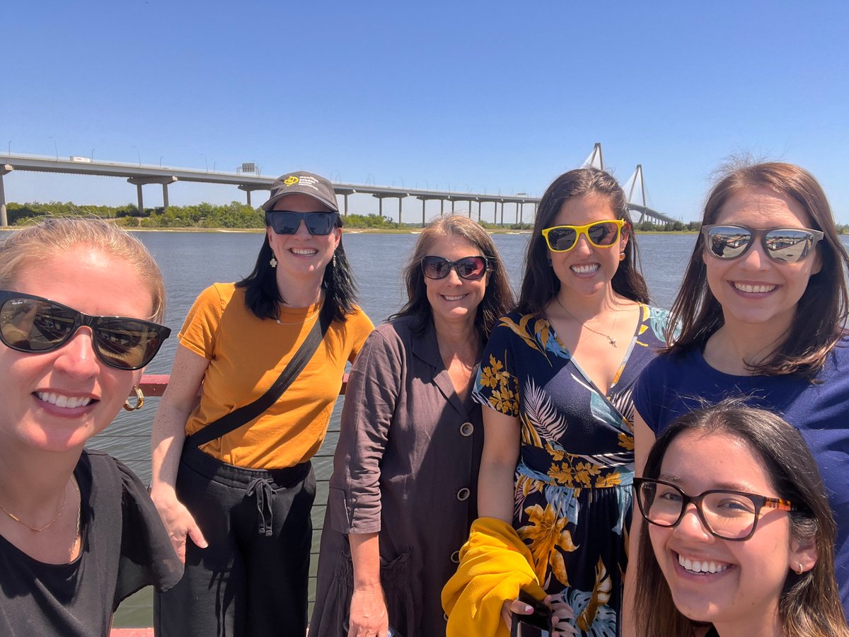 MPSarchitecture's tweet photo. Our goal last Monday: each Studio walk 26.2 miles collectively in a day. From morning walks with coworkers to afternoon ice cream "runs" to evening strolls with our furry friends, we stepped it up. Together, we logged over 700 miles! 🎉
#MPSwell #WeNotI #MPSculture https://t.co/txwZqOVyzy