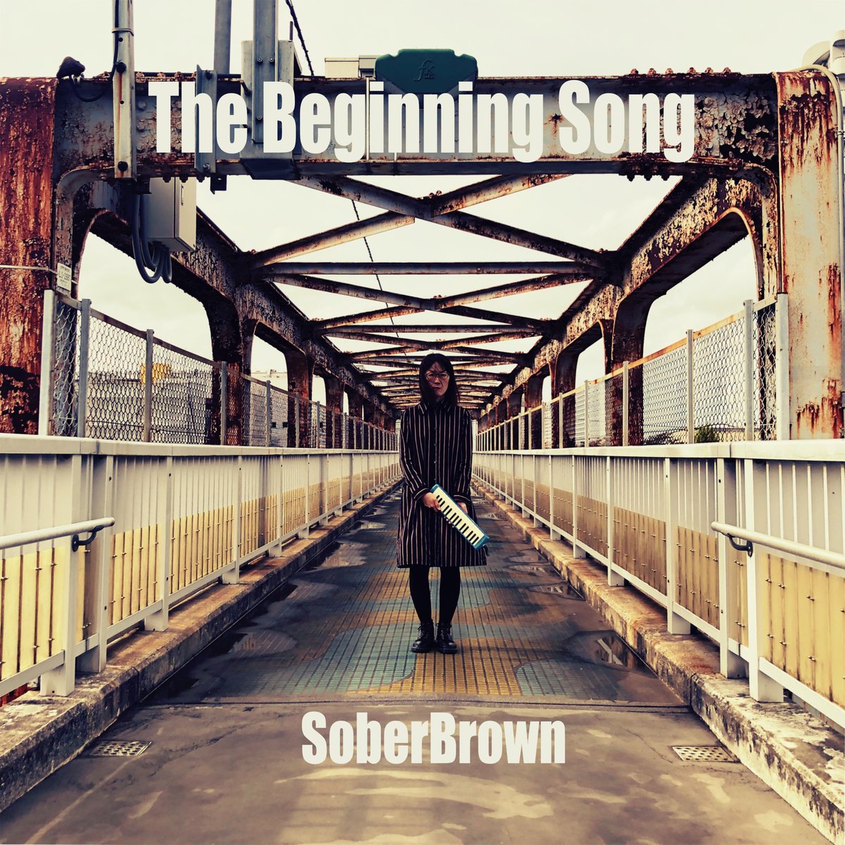 SoberBrown First Single The Beginning Song Release !! 1. The Beginning Song 2. Terciopelo Romántico Soichiro Ikeshita-Drums Kie Kinoshita-Bass Shoji Takahashi-Guitars Chako Kamiya-Piano, Keyboards Recorded at velvet room studio big-up.style/efrxXa3mI2 ©︎Velvet Chair Records