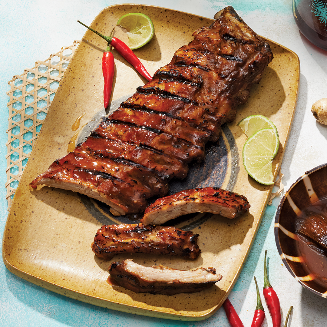 What do you call the friends you like to eat with? Taste buds. Give them a sample of what summer nights will be like with Fall Off the Bone® Back Ribs available in ✨NEW✨ Sweet Teriyaki Heat, Tangy Barbecue and more. So many flavours, so many taste buds. ow.ly/pzGp50RmsOa