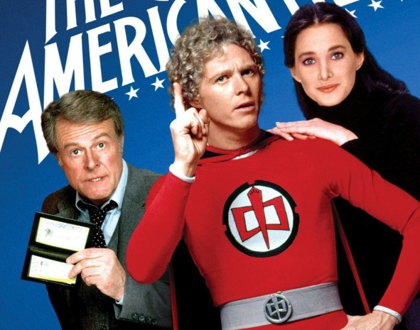 I had a wierd dream last night I was in a remake of #TheGreatestAmericanHero -
I played Bill Maxwell, #RyanReynolds was Ralph and #MilaKunis was Pam -