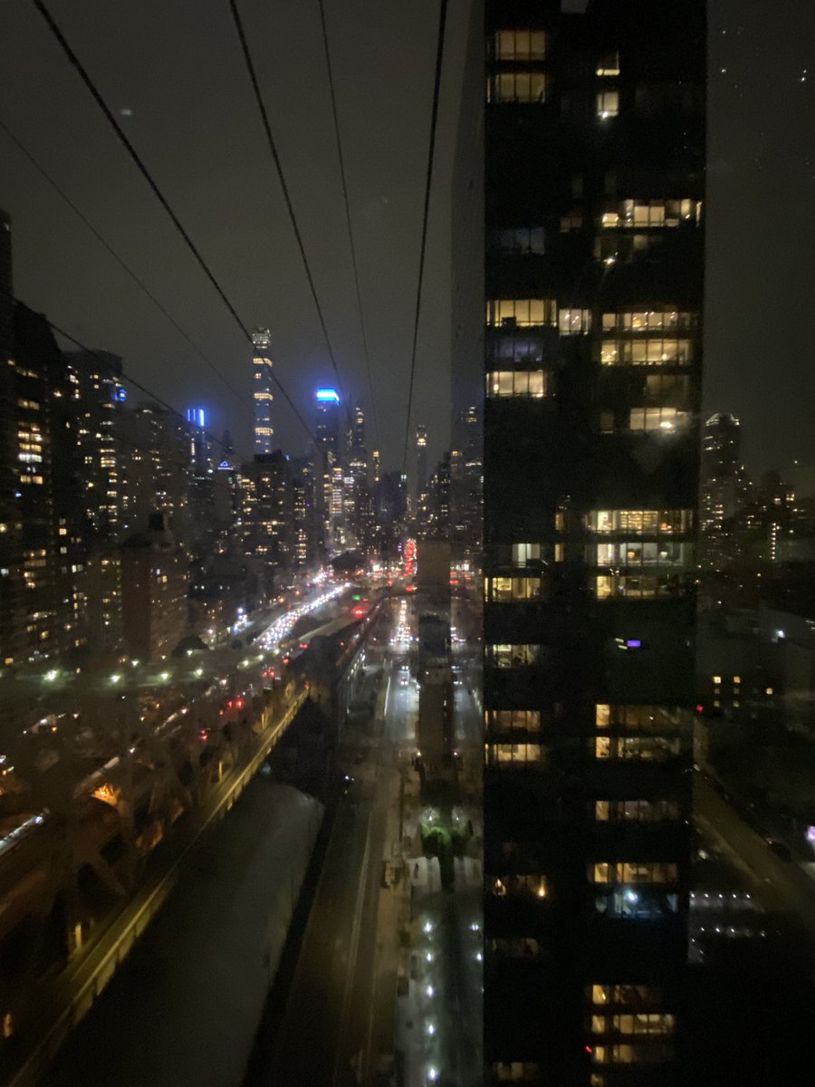 Another new favourite in NYC is riding the Roosevelt Island Tramway at night (to me, it’s a cable car, but they call it a tramway). It’s only a short ride, but I love how you feel like you’re gliding amongst the skyscrapers #NewYorkCity