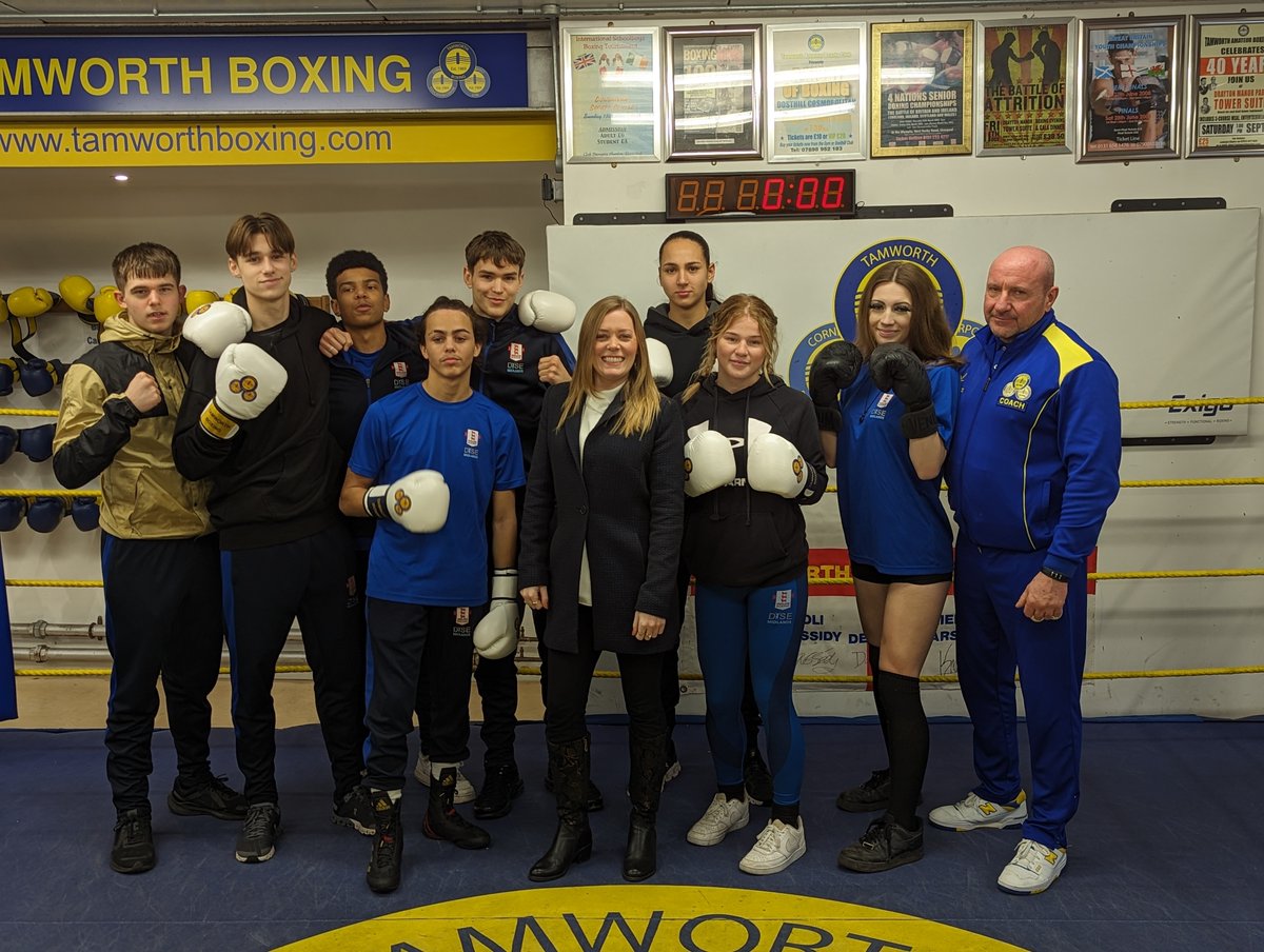 What a pleasure to visit @TamworthBoxing and speak to all the brilliant young people about what this hobby means to them. I wouldn't fancy my chances in the ring!
