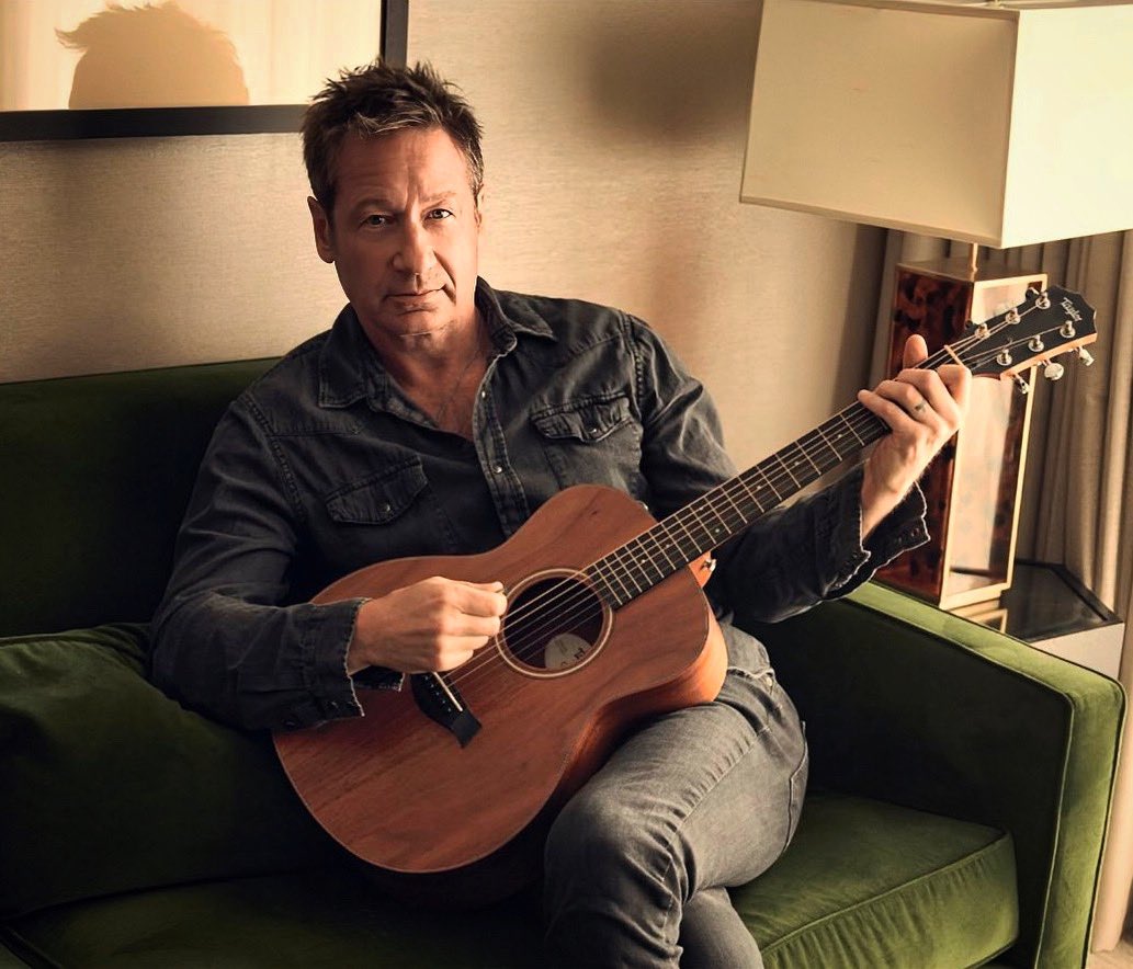 hearteyes4david's tweet photo. I’m here for all of this content!! #DavidDuchovny #FailBetter #Hearteyes https://t.co/0zvZHt0hP2