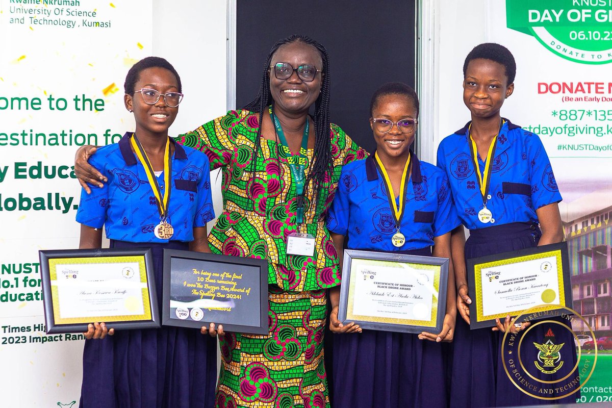 📍📍JUST IN📍📍

Abena Kessewaa Kwaffo, the 2nd runner-up at the 2024 National Spelling Bee Championship together with the team from the KNUST JHS paid a visit to  the Vice-Chancellor, Professor (Mrs.) Rita Akosua Dickson.

Abena will represent Ghana at Washington DC, USA 🇺🇸 at