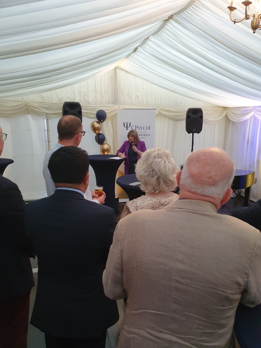 Fabulous to be at the re-opening of the College of Psychiatrists by @MaryButlerTD @IrishPsychiatry ! Positives and positivity! Lots of UCD representation too @PsyMedicine @annedohertypsy