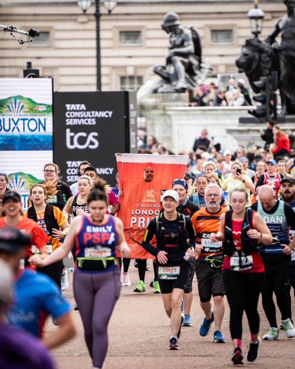 London_Pride's tweet photo. Who spotted our speedy pint on Sunday at the @LondonMarathon?!
A phenomenal effort from Scott. Running in these costumes is seriously tough, and seeing him give it his all alongside his wife, Rebecca, was outstanding. β€οΈπ
#SupportWithPride #LondonMarathon https://t.co/2VM2hcrvis