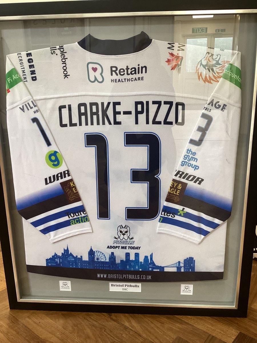 Great visit from the <a href="/BristolPitbulls/">Drive Bristol North Pitbulls</a> today🏒⛸️🥅 Really engaging assembly and hockey workshop for our Year 2’s. Thank you for visiting us at <a href="/Callicroft/">Callicroft Primary</a> and for the jersey. It’s been putting up this evening.. What a great day!