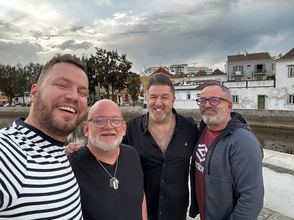 Andyfry777's tweet photo. A few days in Portugal,  just what the Dr ordered! Birthday and Anniversary celebrations 🍾 💕 https://t.co/RB7pGX6tPP