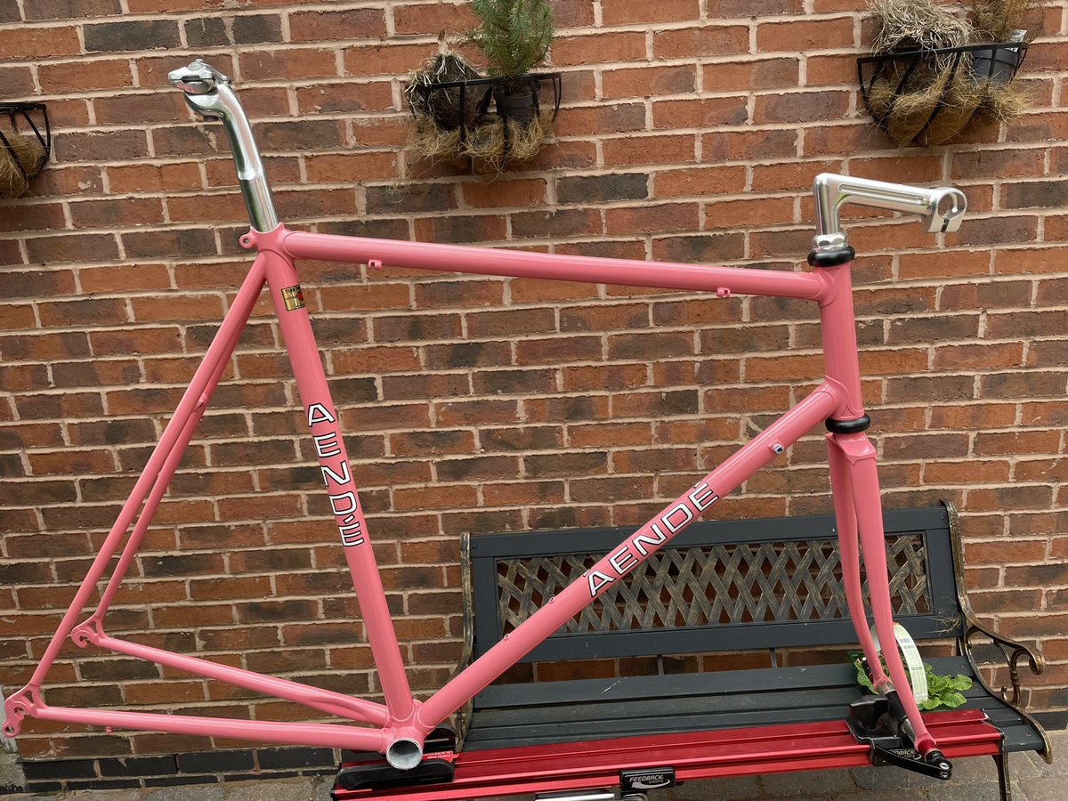 The Campag Kid tweet media