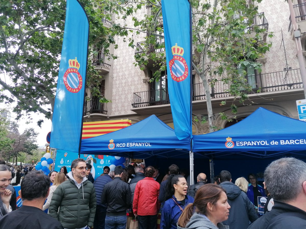 🛑🎙️Ya podéis escuchar <a href="/TIEMPODESPANYOL/">Tiempo de Espanyol</a> donde hemos escuchado las reflexiones de Fran Garagarza. En nuestra Tertulia con <a href="/arnaubr83/">Arnau Baqué</a> <a href="/FerranGranell/">FerranGM</a> hemos buscado motivos para la esperanza. Y el especial <a href="/SDEspanyol/">SDEspanyol</a> #rcde #DiadaDeSantJordi2024
cope.es/emisoras/catal…