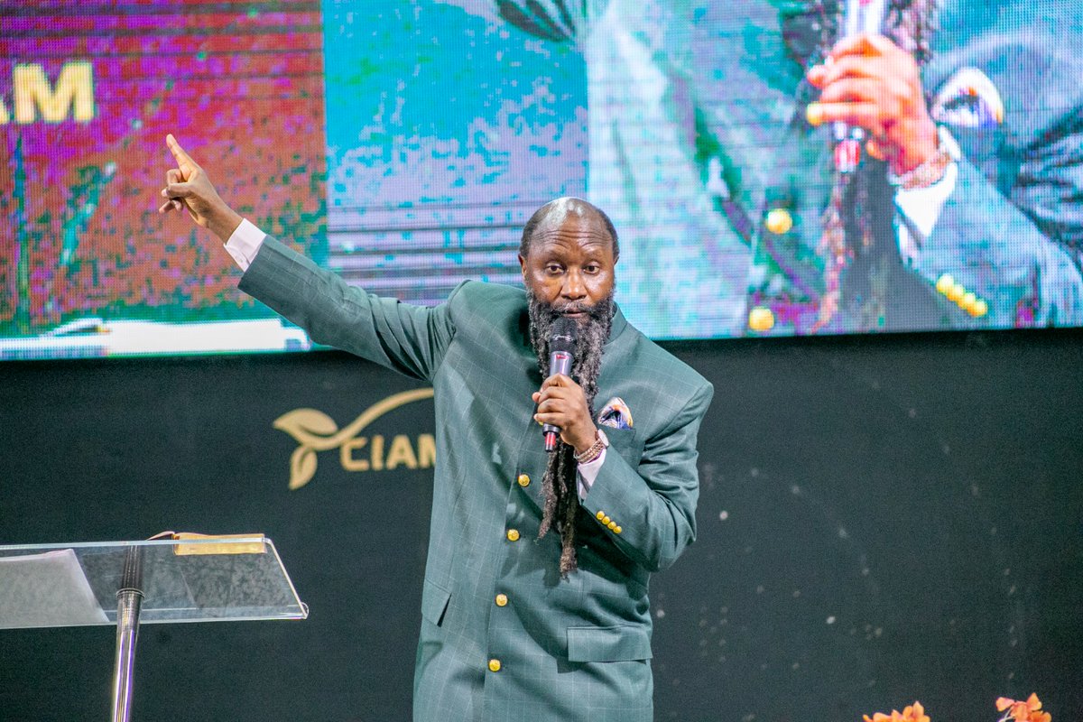 You were purchased at a price and therefore, YOU MUST GIVE GLORY TO GOD WITH YOUR LIFE Day in day out. #MaracayWordExpo