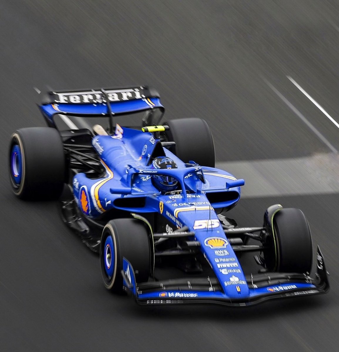 MeSanchez23's tweet photo. Ferrari de Azul para el #MiamGP 2024 y aunque conociéndolos seguramente utilizarán poco azul…
TAKE MY MONEY 🙌🏽🔥 https://t.co/JQepgRsw4R