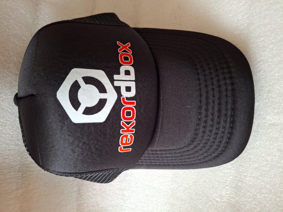 DCOurban's tweet photo. Llegaron ⚠️⚠️⚠️
Gorras camioneras en malla
Ajuste plástico 
Logo en DTF full color 
Diseños EXCLUSIVOS 👋
20 unidades disponibles 
$30.000 💸💸💸
Whatsapp 099 588 4749 
Giovanny Martinez Trujillo https://t.co/raqTxi8E0V