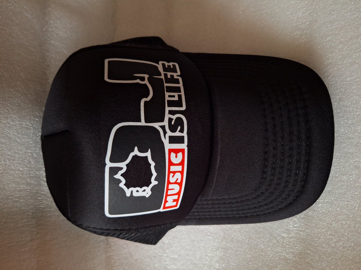 DCOurban's tweet photo. Llegaron ⚠️⚠️⚠️
Gorras camioneras en malla
Ajuste plástico 
Logo en DTF full color 
Diseños EXCLUSIVOS 👋
20 unidades disponibles 
$30.000 💸💸💸
Whatsapp 099 588 4749 
Giovanny Martinez Trujillo https://t.co/jqYfQHeNCQ