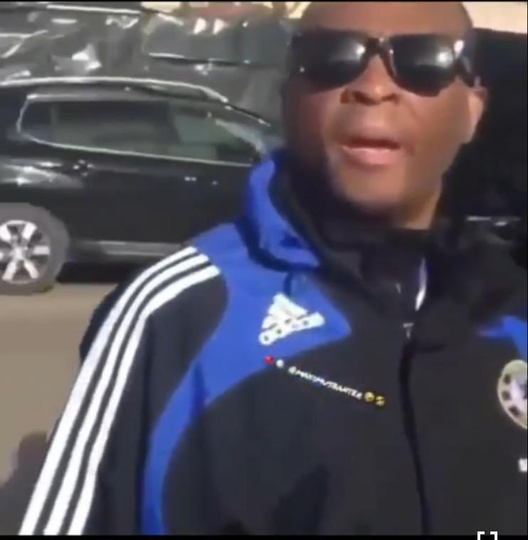 N5Librarian's tweet photo. Vibe.
#ARSCHE #Arsenal #AFC #COYG #ExcuseMeBoss #WSOChampions https://t.co/kXqEyoyXVE