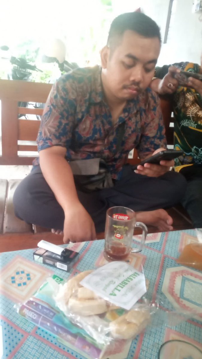 mashudachmad's tweet photo. @priambada_ Siap ndan,info terahir masih tepantau sentrap sentrup https://t.co/JwTQlsPv0u