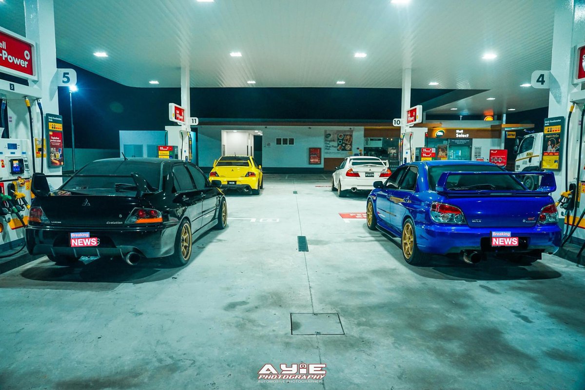 syfq212's tweet photo. Simpan sini. 🥰

#SquadGoals !
#EvoGram
#Evolution https://t.co/1vh0iGc953
