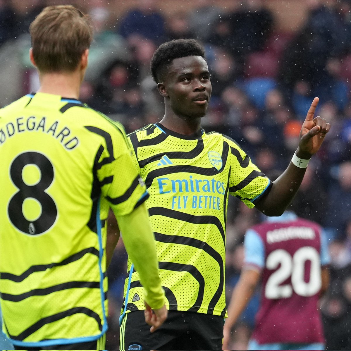 racingblogger's tweet image. 💷 If ARSENAL BEAT Chelsea and SAKA Scores ANYTIME Today: 😍

🎁 I'll give £100 CASH to One of YOU Lucky People at 10pm tomorrow!! 💷

To Enter: 👇

1⃣ RT this Tweet
2⃣ Follow @racingblogger

📸 instagram.com/racingblogger

#ARSCHE #ARSENAL #COYG 🔴⚪️