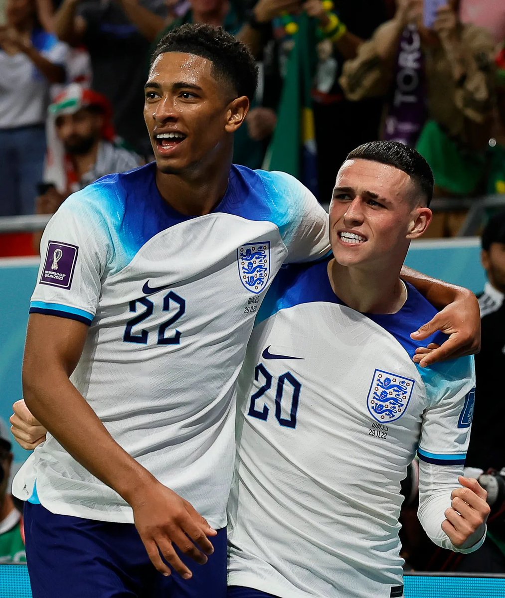 🗣️ Phil Foden: “I can’t believe Bellingham’s age. I’ve never seen anyone this mature at that age. I think he has a gift from God with his physique.”