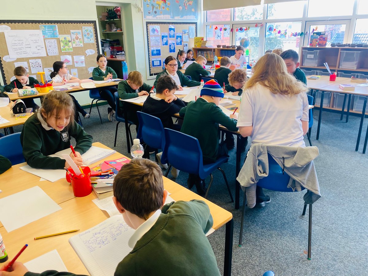 WoodchurchRoad's tweet photo. An absolute pleasure to be invited into Crew 5 to observe incredible teaching and learning today. Incredible focus and lots of deep thinking. #learningwithoutlimits #Expertteaching https://t.co/LhAK2T5Cl2