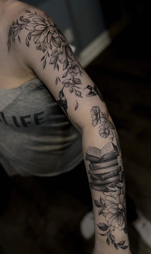 First tattoo complete by <a href="/ishakmeisterMTC/">Andreas Ishak</a>. Most have access to a really good tattoo artists. But very few have access to an artists that is so good they are known across the world. <a href="/MetaTattooClub/">MTC | #LGFI 🏛</a> makes that access  possible by simply holding just 1 of our NFT's.