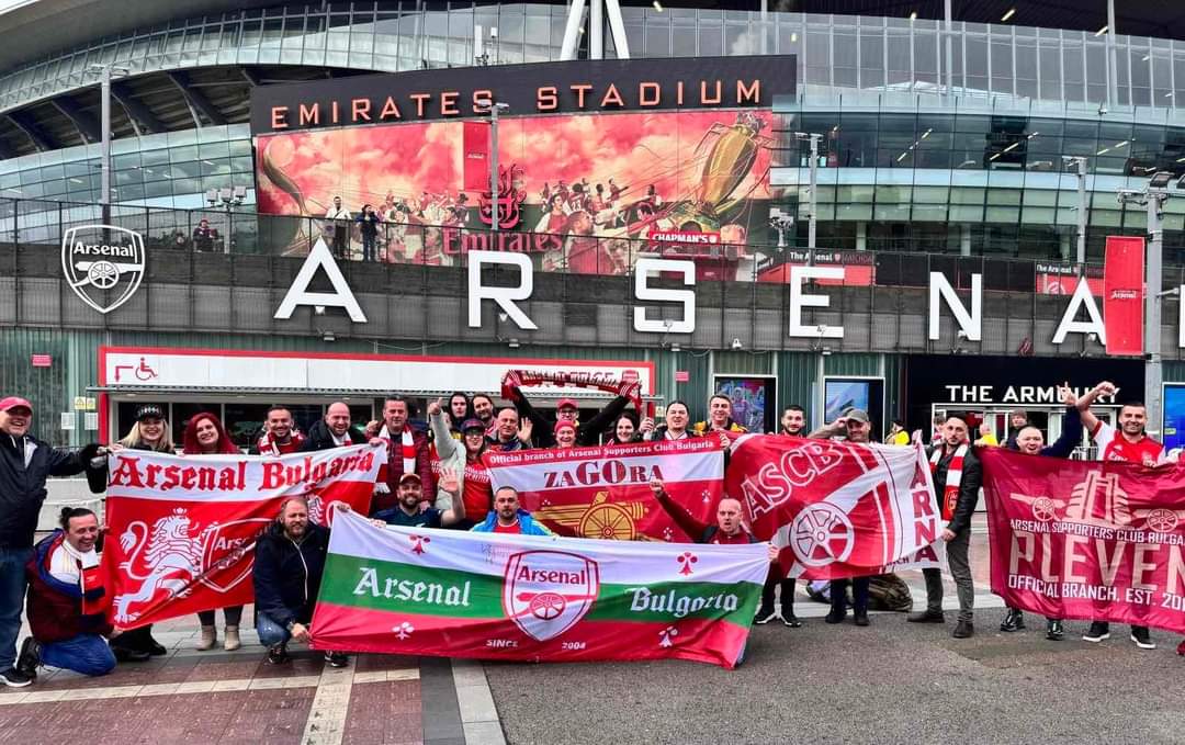 Arsenal Bulgaria tweet media