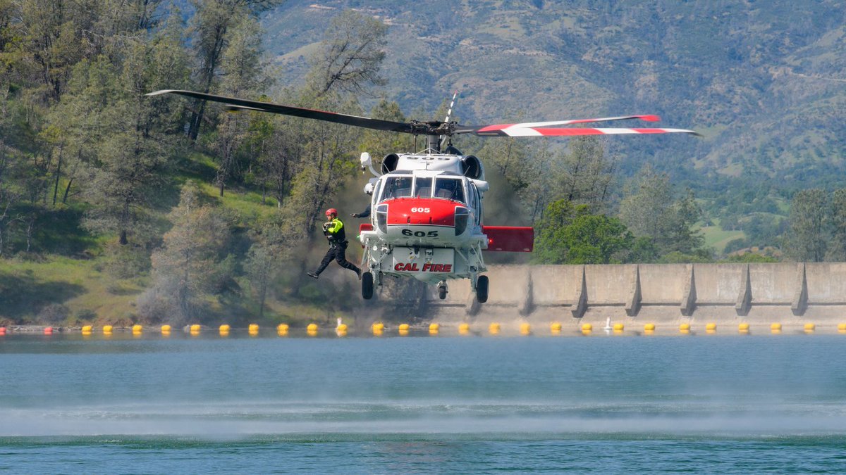 👨‍🚒🚁 Recently, @calfire & @glenncountyoes conducted an Air Rescue Over Water Training at a Reclamation facility near Stony Gorge Reservoir in California. We're happy to provide a safe location these mighty personnel can train so that they can continue to #ProtectandServe.