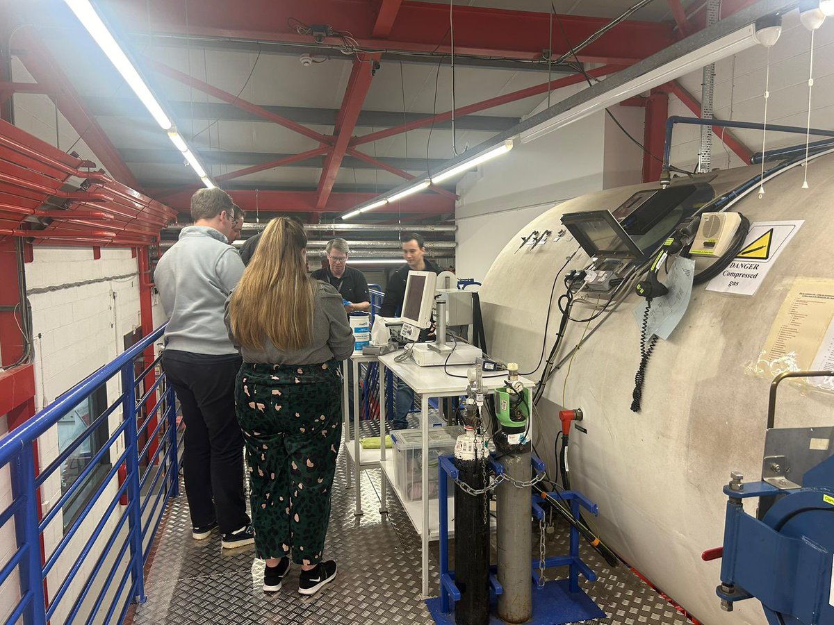 Laura Reid tweet media