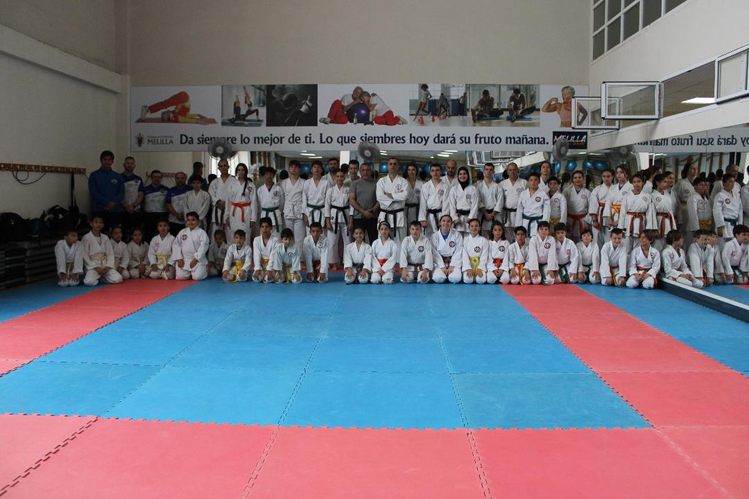Cuarenta karatecas melillenses participan en el curso técnico de Shiai Kumite de la Federación melillahoy.es/cuarenta-karat…
