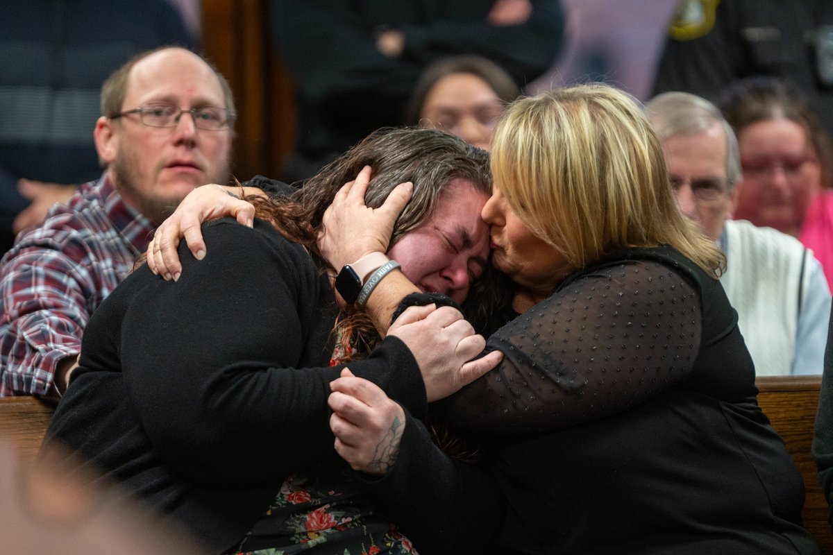 Marshella Chidester, 66, was charged with second-degree murder, accused of driving drunk and killing two children and injuring 13 others in Berlin Twp.

The aunt and mother of the two children react during the emotional arraignment. 📸: @AndyMorrison_DN | bit.ly/3JuykPQ