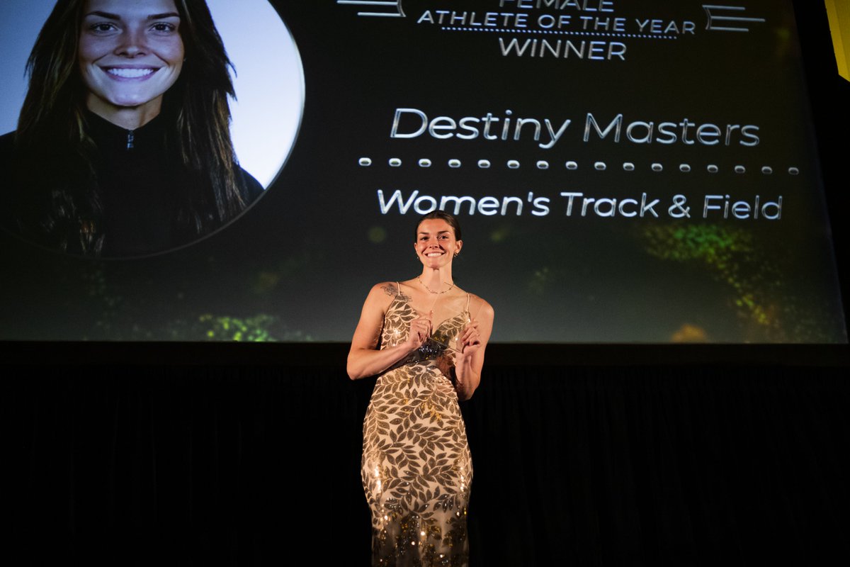 𝓜𝓪𝓵𝓮 𝓪𝓷𝓭 𝓕𝓮𝓶𝓪𝓵𝓮 𝓐𝓽𝓱𝓵𝓮𝓽𝓮𝓼 𝓸𝓯 𝓽𝓱𝓮 𝓨𝓮𝓪𝓻

Congratulations to our All-Americans, Brady Palen and Destiny Masters. for sweeping the biggest award of the night!👏🧹