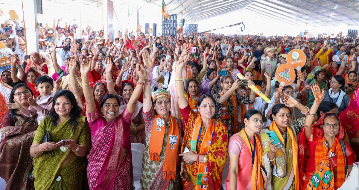 The significant turnout and enthusiasm of people in Tonk-Sawai Madhopur reflect the strength of India and the success of the BJP!
#PhirEkBaarModiSarkar