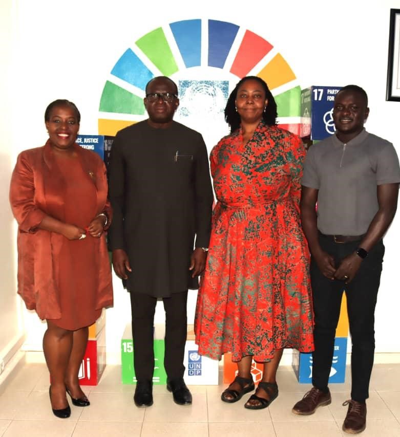 mmashologu1's tweet image. Great to welcome @UniOfGambia VC Prof Herbert Robinson to #UNHouse &amp;amp; @UNDP_TheGambia.   Strengthening our partnership on engagement of young minds in research, decision-making processes &amp;amp; employment-matching opportunities thru the #GraduateScheme &amp;amp; #UTG Centres of Excellence.