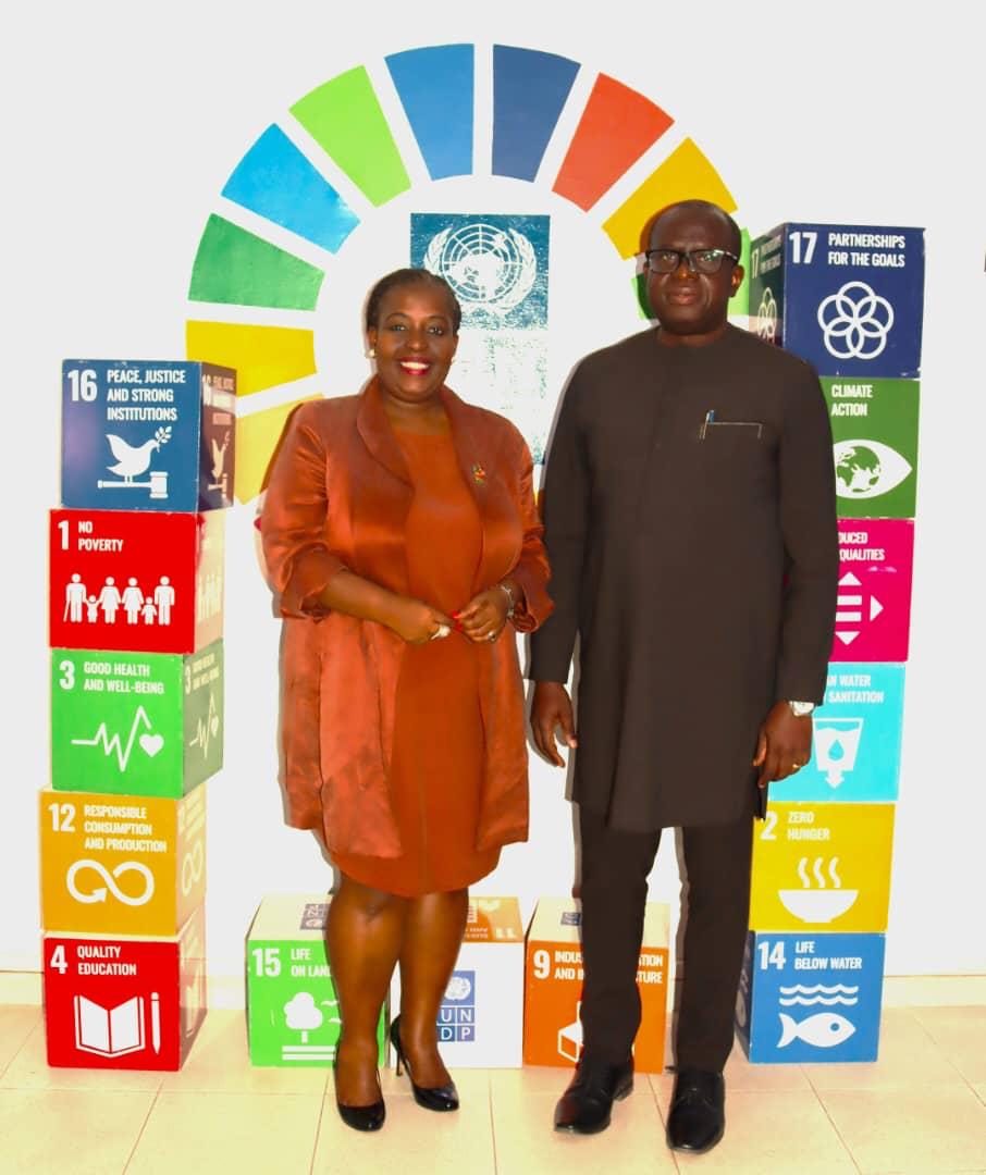 mmashologu1's tweet image. Great to welcome @UniOfGambia VC Prof Herbert Robinson to #UNHouse &amp;amp; @UNDP_TheGambia.   Strengthening our partnership on engagement of young minds in research, decision-making processes &amp;amp; employment-matching opportunities thru the #GraduateScheme &amp;amp; #UTG Centres of Excellence.