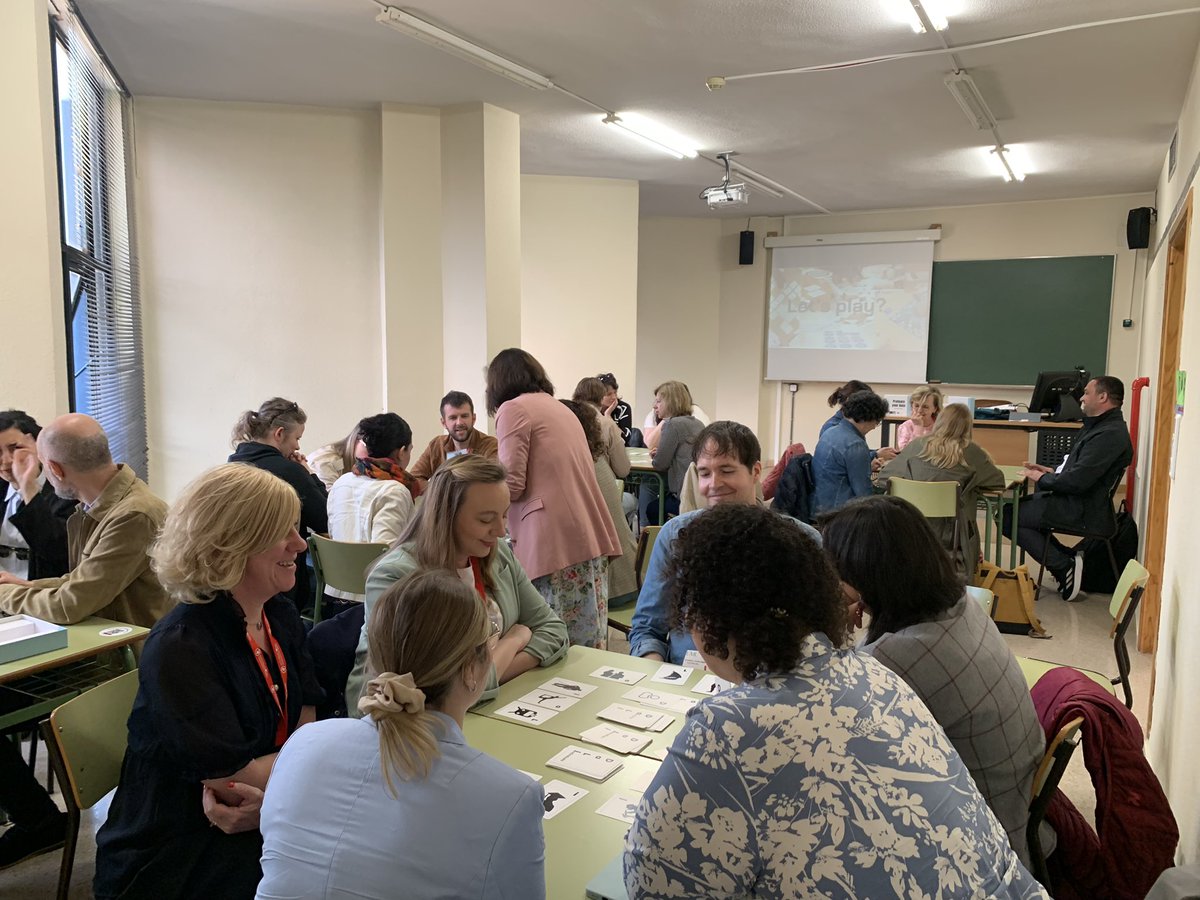 InmaHO's tweet photo. Administrative and services staff from universities all over Europe playing DALI games today at Universidad de Murcia thanks to @lindacq and @internacionalUM 
Even with the same games, each game experience is unique and brings new ideas💡
Print&amp;play here: https://t.co/eEcSVleNPK https://t.co/HiD5LhlNZ5