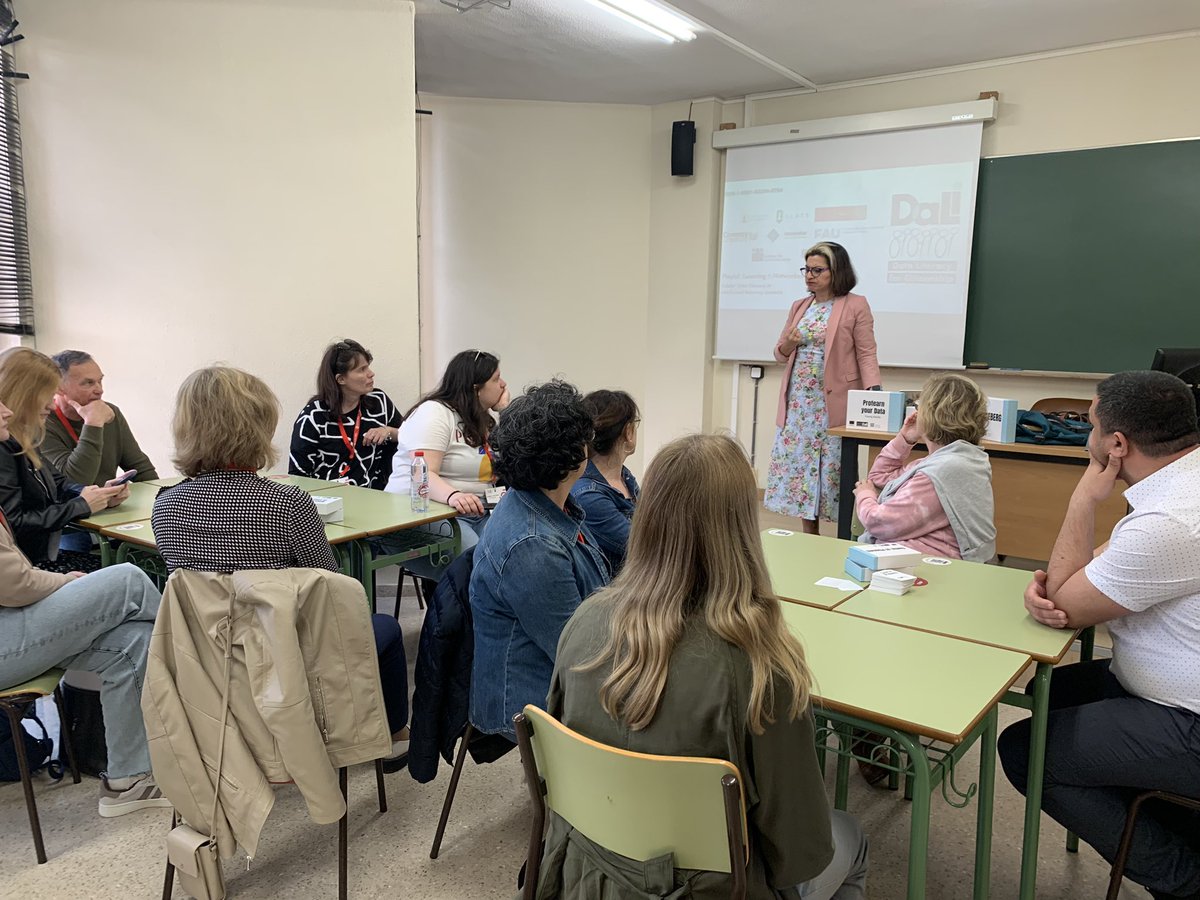 InmaHO's tweet photo. Administrative and services staff from universities all over Europe playing DALI games today at Universidad de Murcia thanks to @lindacq and @internacionalUM 
Even with the same games, each game experience is unique and brings new ideas💡
Print&amp;play here: https://t.co/eEcSVleNPK https://t.co/HiD5LhlNZ5