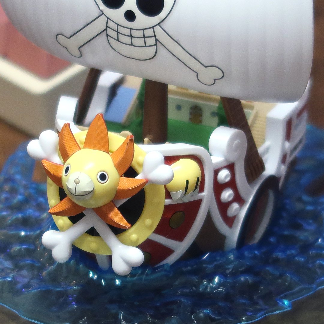 twirlico's tweet photo. ☀🏴‍☠️ the thousand sunny build!! 🌊 https://t.co/w9AR2i6EZ4