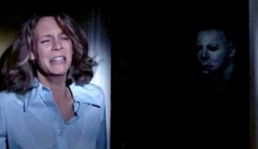 GafferPower's tweet photo. 32 Horror Movie Scenes That Haunt Us Years Later

They miss any? 

https://t.co/8WiHxDZLEC https://t.co/L1lS55r6A7