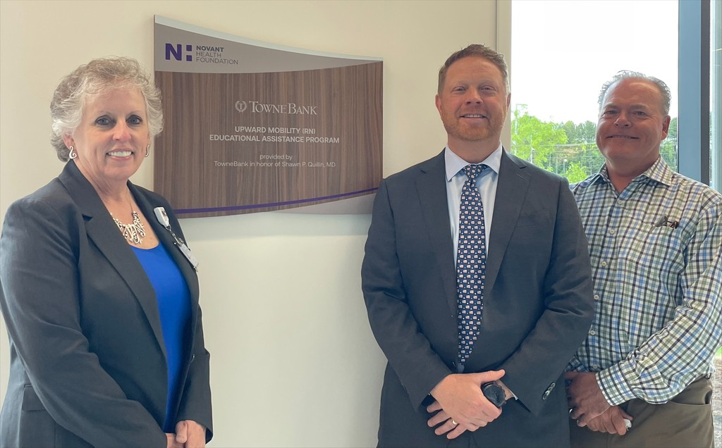 Joy Greear, President of NH Mint Hill Medical Center, shared this heartwarming photo with us. We were deeply moved by the connection between Dr. Quillin, one of our esteemed radiologists, and TowneBank, which inspired their generous contribution to NH.